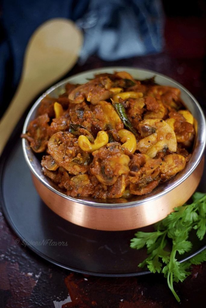 Cashew Mushroom Curry